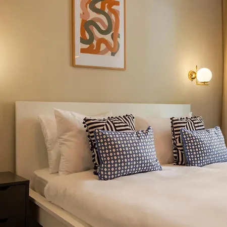 Διαμέρισμα 3-bedroom Flat With Location And Ac Κωνσταντινούπολη